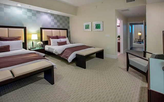 1 Bedroom Deluxe Suite