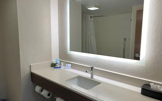 Quadruple Suite