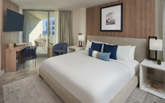 Standard Double room with balcony and with garden view