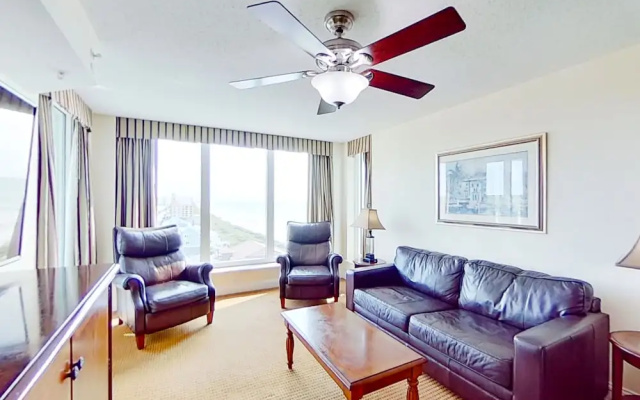 2 Bedrooms Standard room with balcony and beachfront