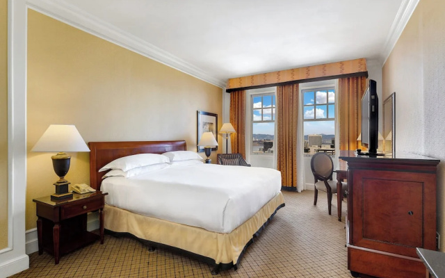 Classic Club room