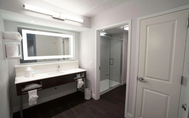 Quadruple Suite