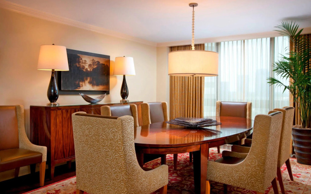 1 Bedroom Royal Double Suite