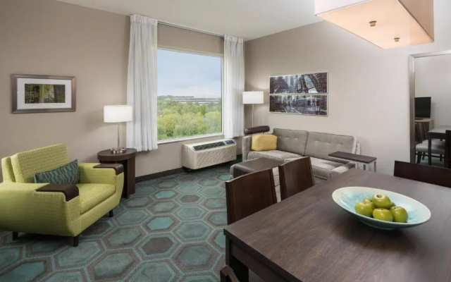 2 Bedrooms Suite