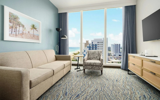 1 Bedroom Suite with partial ocean view