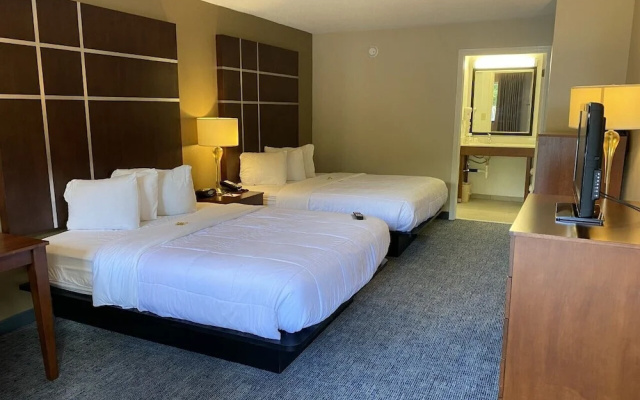 Premier Quadruple room with mountain view