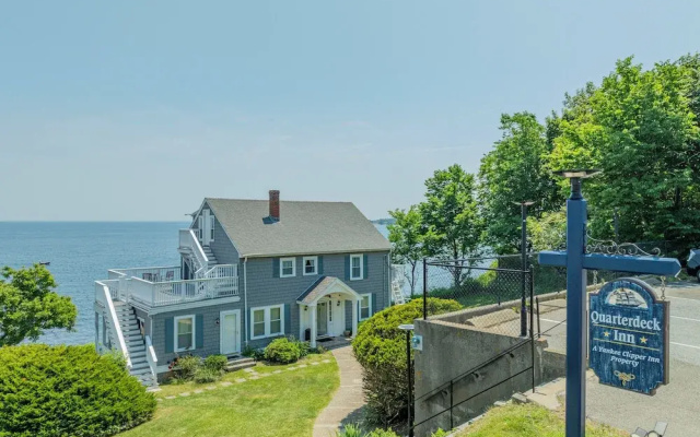 Superior Cottage