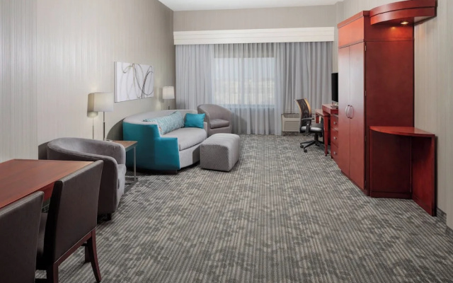 1 Bedroom Suite
