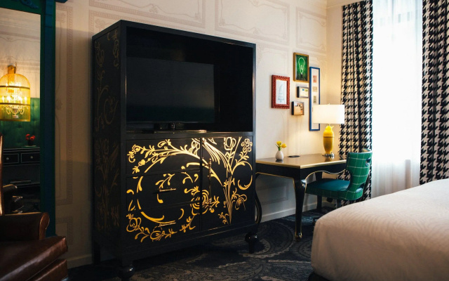 1 Bedroom Luxury Suite