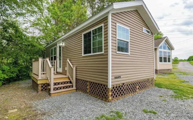 2 Bedrooms Cottage
