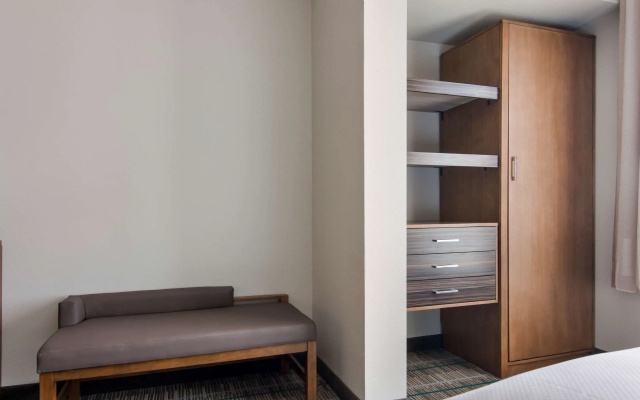Quadruple Suite