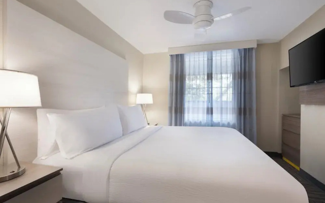 1 Bedroom with Kitchen Double Suite