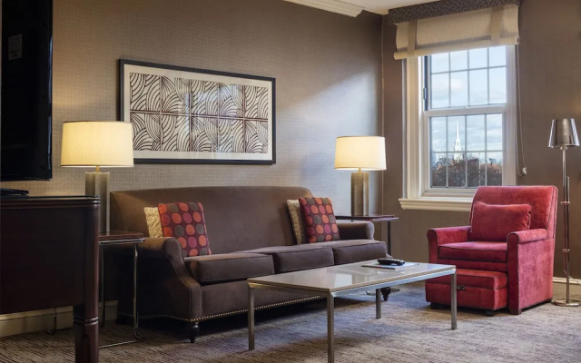 Double Suite