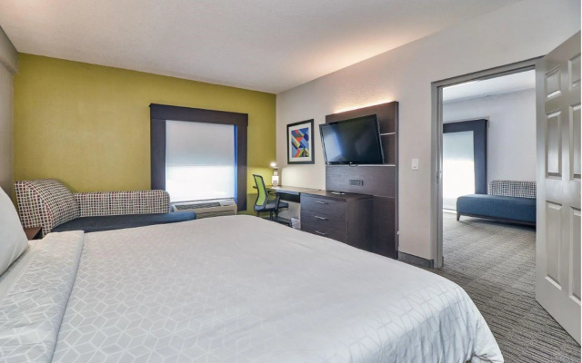 1 Bedroom Double Suite