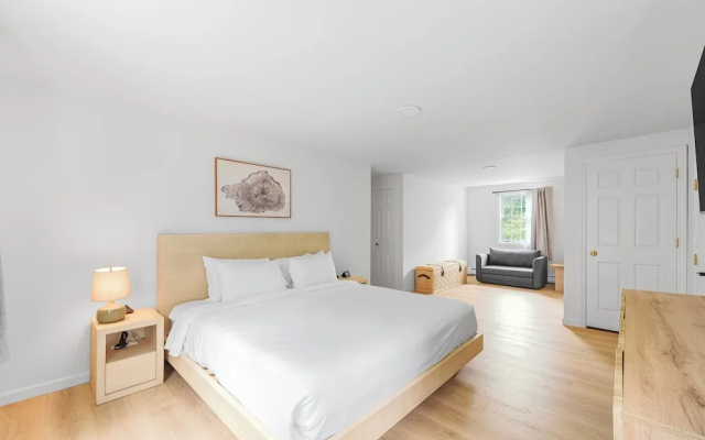 2 Bedrooms Suite