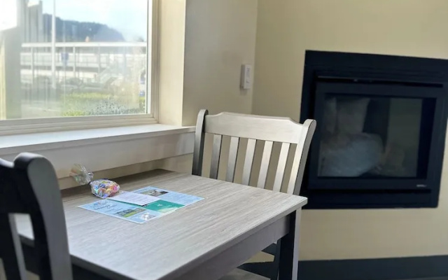 Classic Quadruple Suite with ocean view