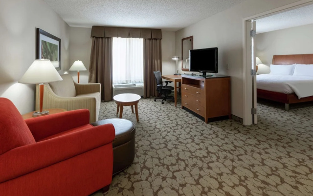 Deluxe Suite