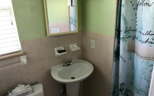 Deluxe Double Suite