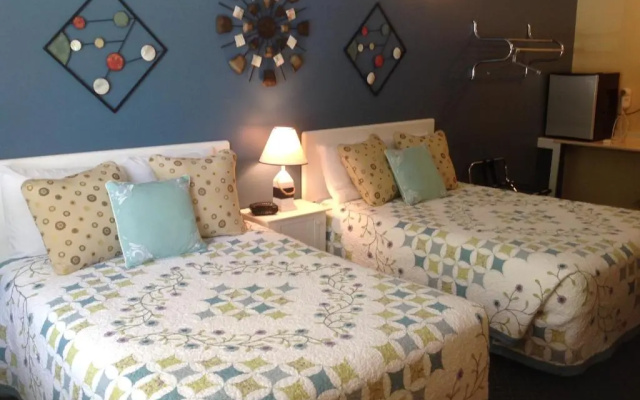 Standard Quadruple room