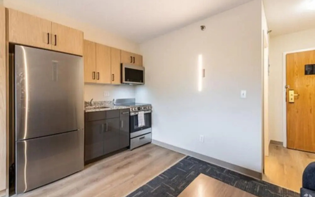 Standard Suite