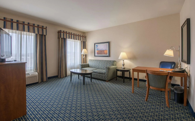 2 Bedrooms Double Suite