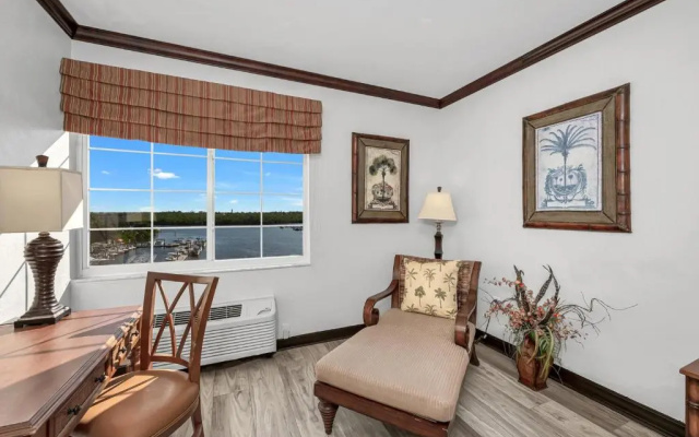 Standard Double room with bay view