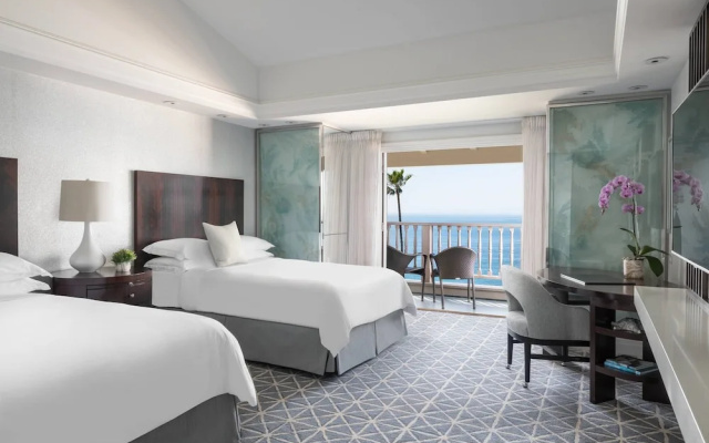 Standard room with ocean view