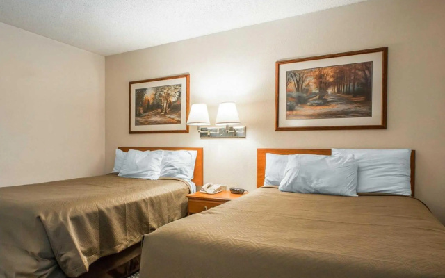 Quadruple Suite