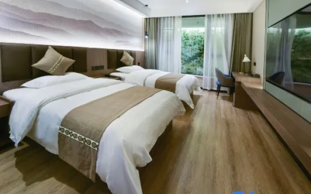Premier Twin room