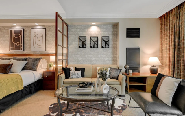 Premium Suite