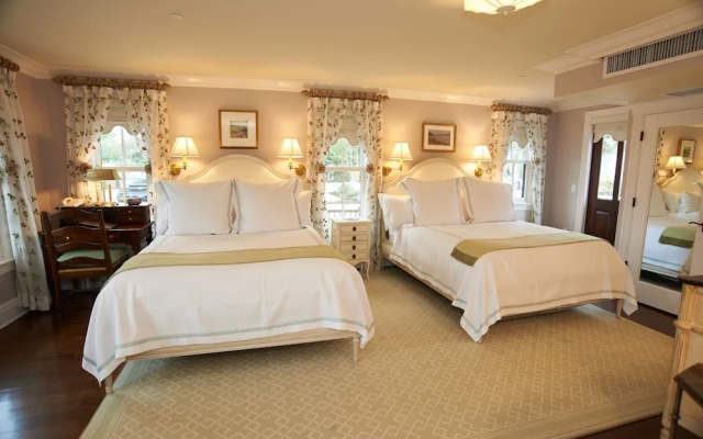 Luxury Quadruple Cottage