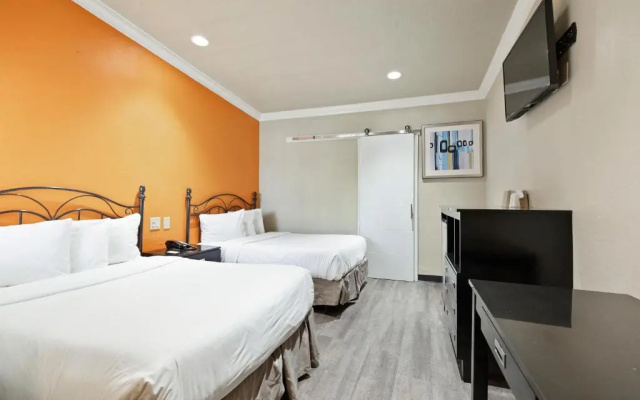 Standard Double room with balcony