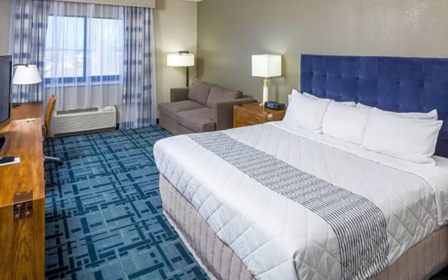 Standard room with balcony