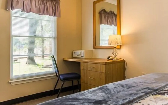 Grand room