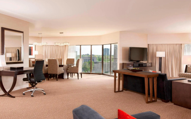 2 Bedrooms Presidential Suite with city view