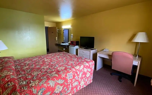 Economy room