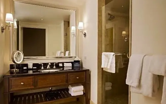 Premium room