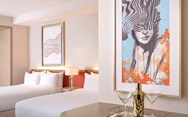 Premium Accessible room with city view