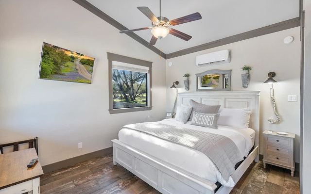 Comfort room
