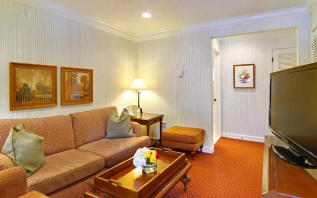 Standard Suite