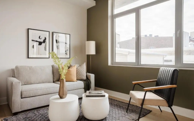1 Bedroom Apartment