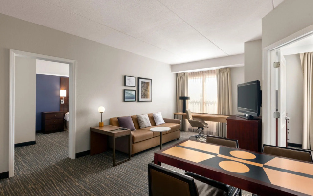 2 Bedrooms Suite