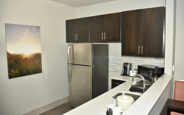 Double Suite