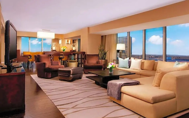 1 Bedroom Presidential Double Suite
