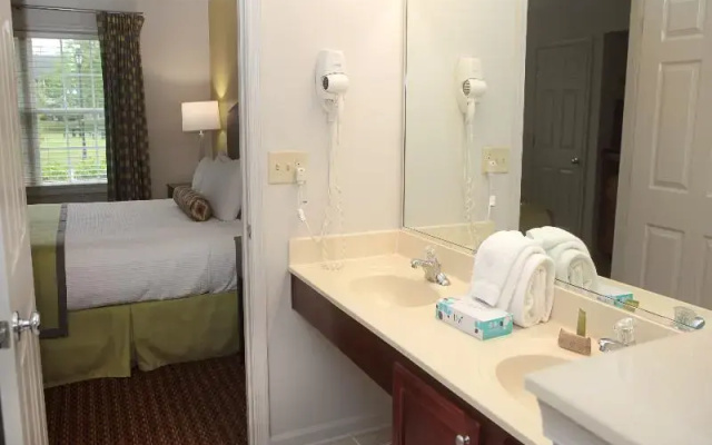 2 Bedrooms Suite