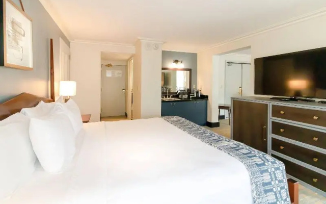Double Suite