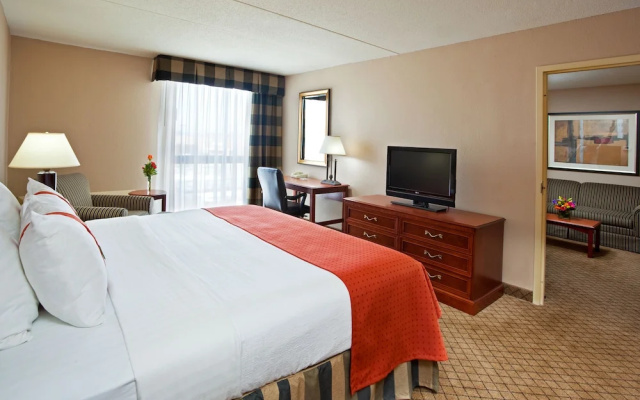 1 Bedroom Suite