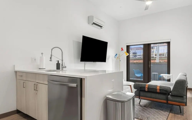 2 Bedrooms Apartment with balcony