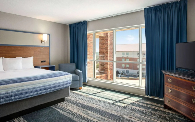Double Suite