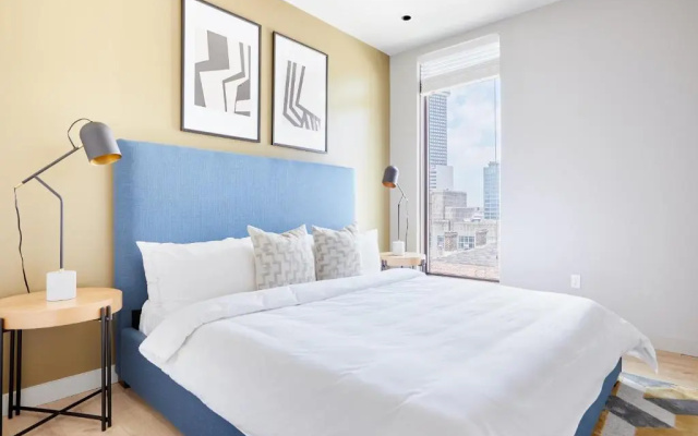 3 Bedrooms Apartment